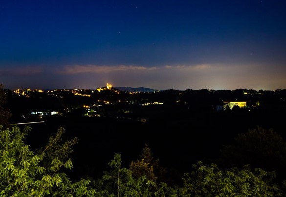 La notte scende su San Miniato – Dimora San Germano