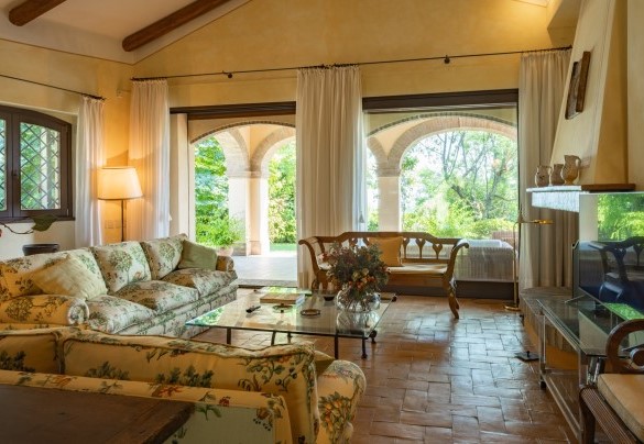 Salotto con zona Tv – Dolce Collina