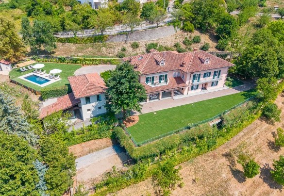 The architectural harmony of the villa – Ferrero Country House