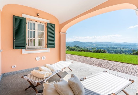 Detail of the porch – Ferrero Country House