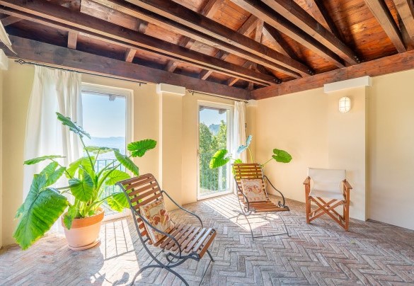 The wooden beams and terracotta flooring  – Ferrero Country House