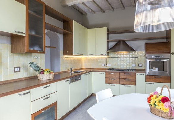 La cucina al primo piano - Finestra su Siena