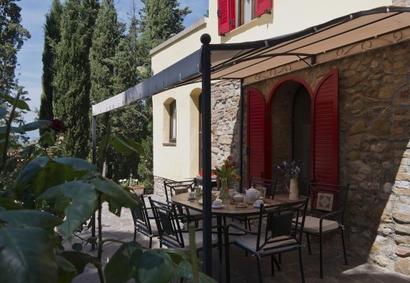 Porticato esterno per colazioni, pranzi e cena all'aperto - Frantusa 6+2