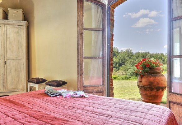 Double bedroom n.1 on the ground floor. Ap A – Germagnana 