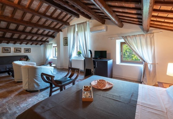 Double bedroom n. 6 on the second floor –  I Lauri