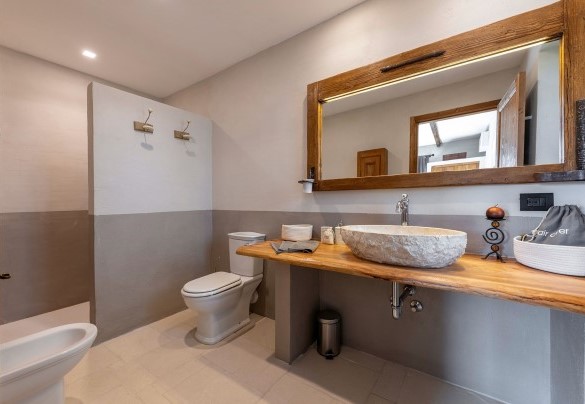 Bathroom with shower  - I Tramonti