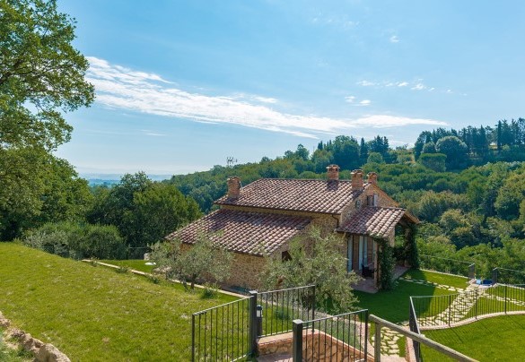 The usable garden is about 700 square meters - Il Casale Di Manuele