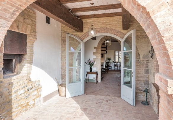 L’ingresso della casa – Il Colle di Donna Ilaria 