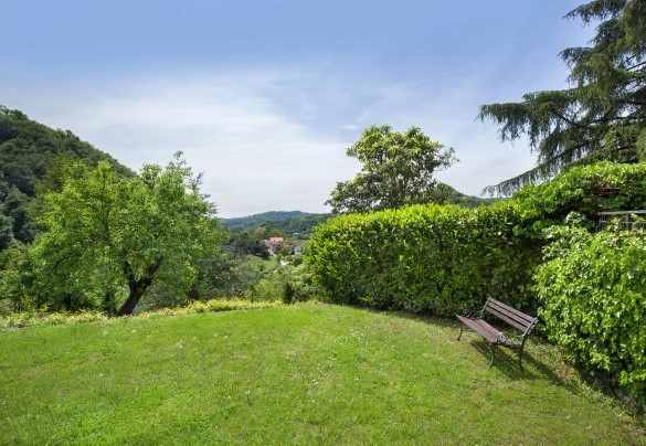 The house is surrounded by nature - Il Giardino di Sibilla