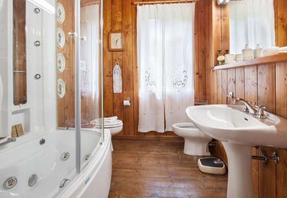 Bathroom with bathtube - Il Giardino di Sibilla