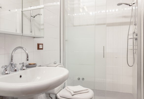 Bathroom with shower - Il Giardino di Sibilla