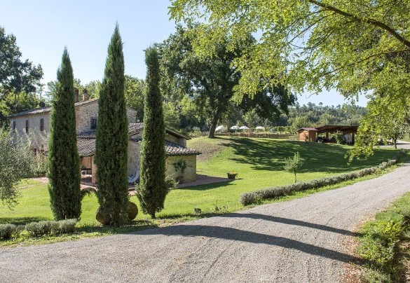Il vialetto d'accesso sterrato - Il Molinaccio