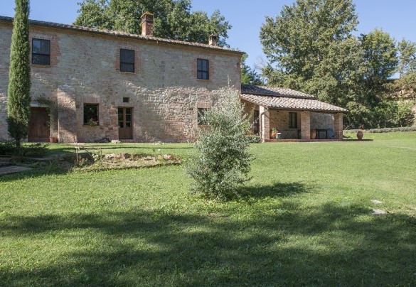 Il prato domina il parco - Il Molinaccio