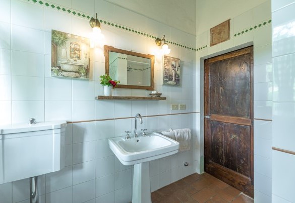 Bagno con doccia n.3 en suite alla camera n.3 - Il Molinaccio