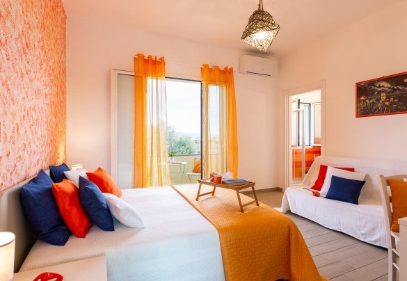 Double room n6 with en-suite bathroom - Il Nocciolo 12