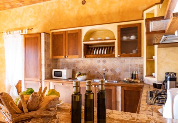 La cucina al piano terra nel casale A - Il Poderuccio