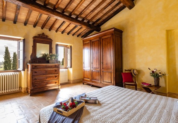 Double bedroom with private bathroom on the first floor in the main house B - Il Poderuccio