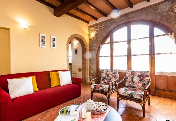 Open plan con salotto e area pranzo con uscita diretta - Il Poggiarellino  