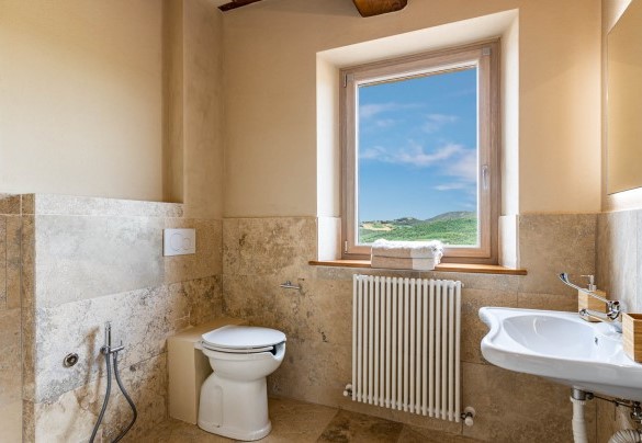 Bagno en suite con doccia n.4 al primo piano - Il Poggiarellone