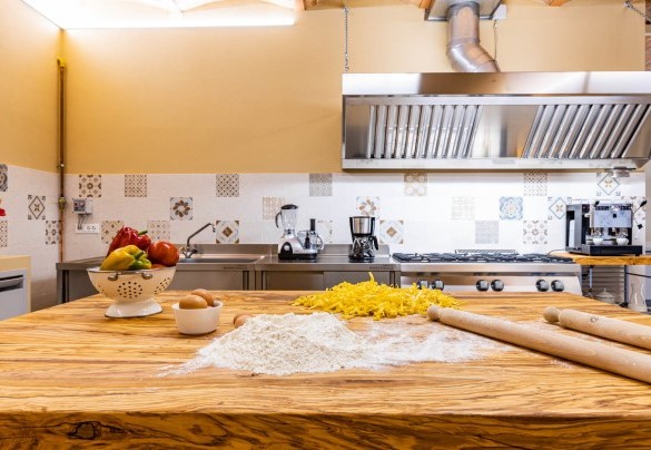 Dettaglio della spaziosa cucina - Il Poggiarellone