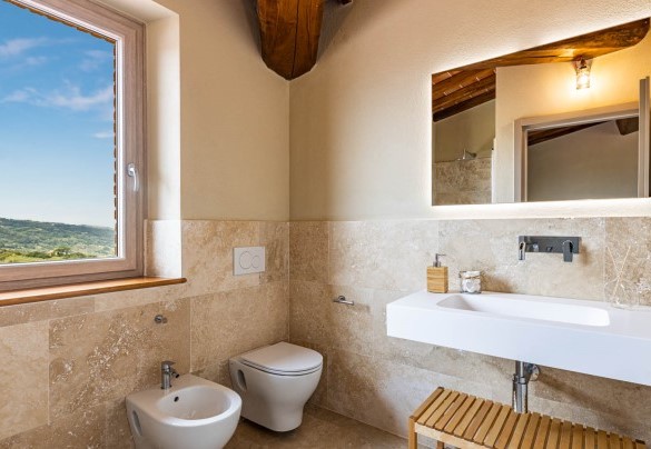 Bagno en suite con doccia n.5 al secondo piano - Il Poggiarellone