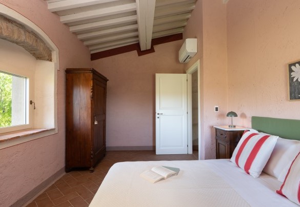 Double bedroom with French bed no. 5 - Il Poggione