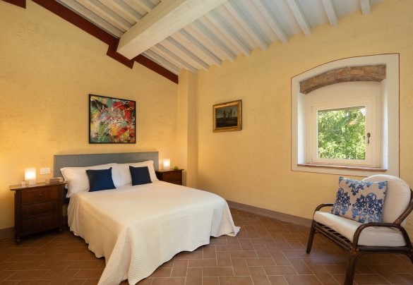 Double bedroom with French bed no. 3 - Il Poggione