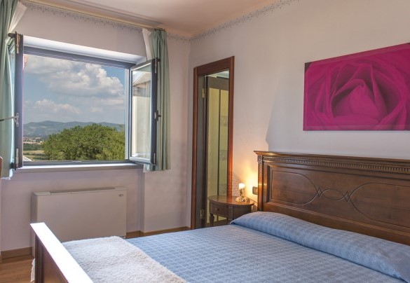 The first-floor double room with an en-suite bathroom - Il Vignale