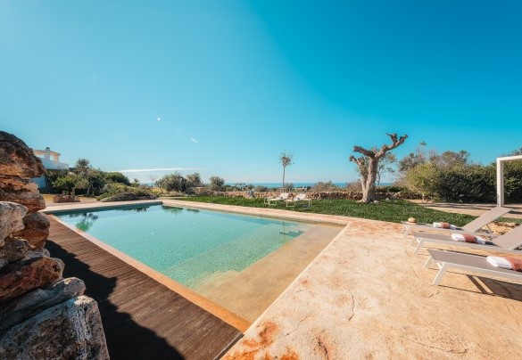 La piscina con vista mare - Kyvos