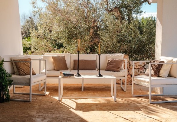 Zona living esterna vista mare – Kyvos