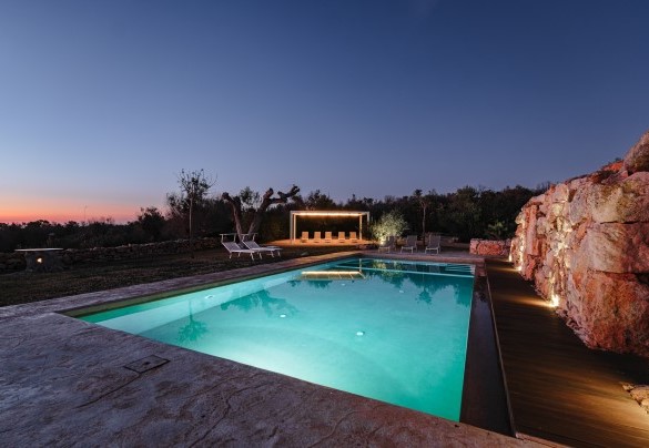 La piscina al tramonto - Kyvos