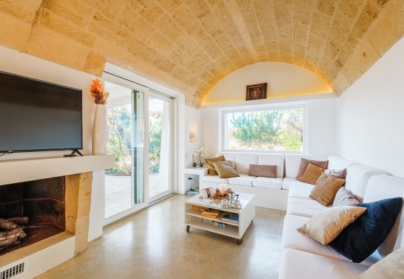 Zona living - Kyvos