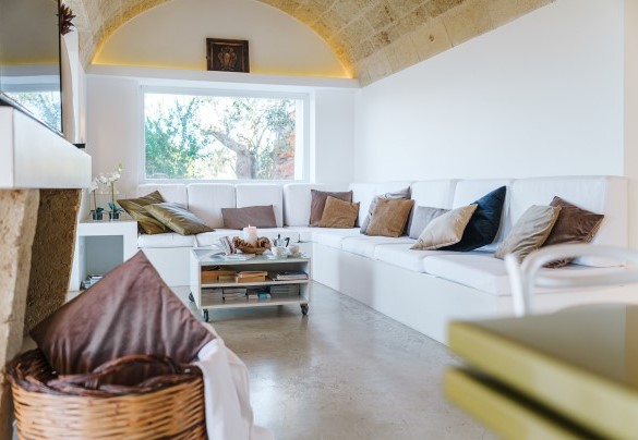 Zona living - Kyvos
