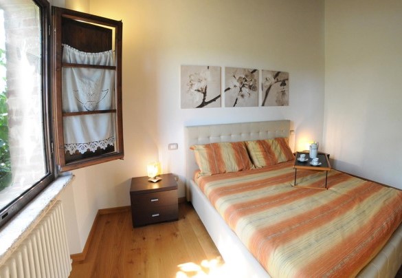 Double bedroom n.3 on the first floor - La Capanna di Franca 6+2
