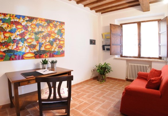 Study room on the ground floor with a single sofa bed – La Capanna di Franca 6+2