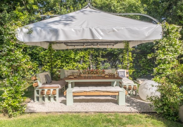 L'ombrellone a pochi passi dalla villa è il posto perfetto per passare del tempo all'aperto - La casa di Nanì