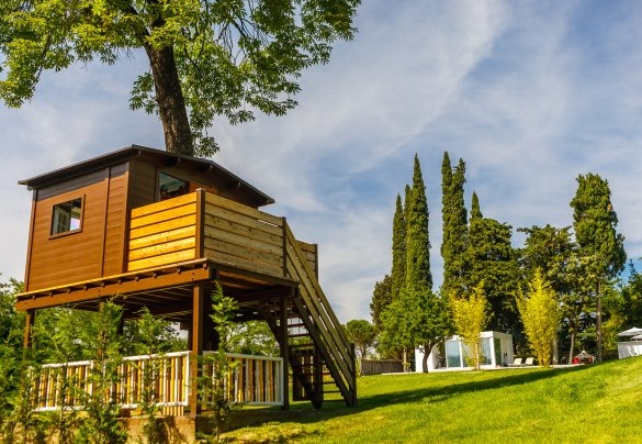Nel parco si erge anche una fiabesca casa sull'albero - La casa di Nanì