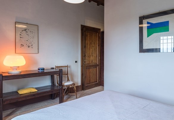 Double bedroom on the first floor - La Cerqua