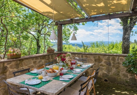  The panoramic pergola is located just outside the farmhouse -  - La Cerqua