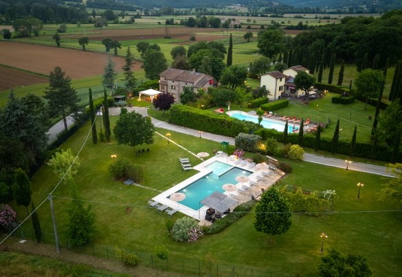 The magnificent property with swimming pool for exclusive use - La Colonica
