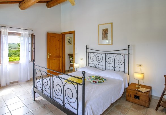 Double room n. 3 on the first floor - La Girolima