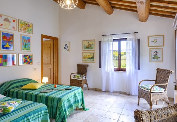 First floor studio with 2 single beds - La Girolima