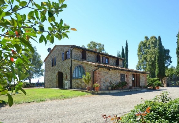Villa for rent with exclusive pool surrounded by greenery of the Tuscan Maremma – La Magia 8+2
