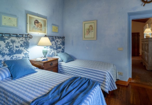Twin bedroom n.3 on the first floor - La Mandolata 