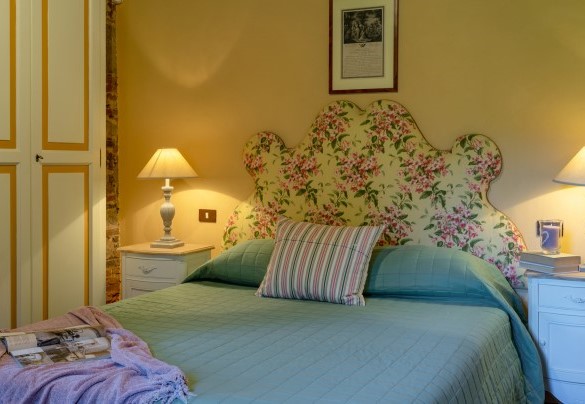 Double bedroom n.4 on the first floor - La Mandolata 