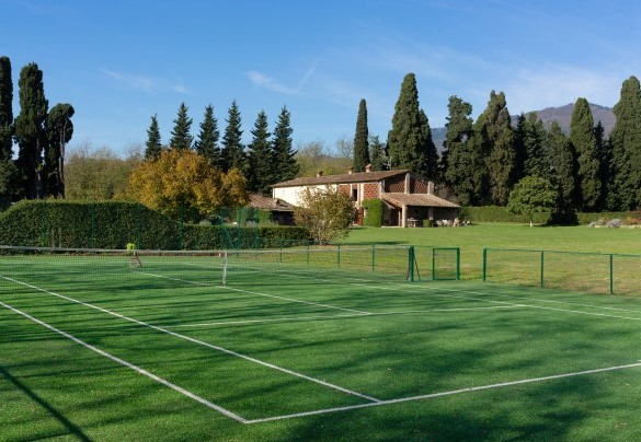 La Mandolata is an elegant farmhouse typical of the hills of Lucca - La Mandolata