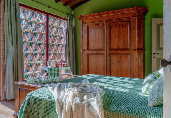 Double bedroom n.6 on the first floor - La Mandolata 