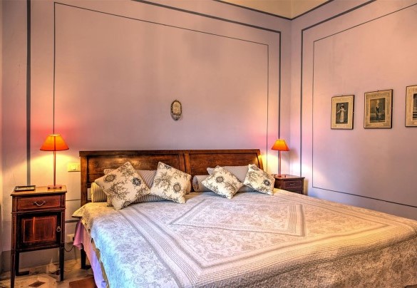Double bedroom, with dividable beds, n.6 with en-suite bathroom with tub - La Martinella 12