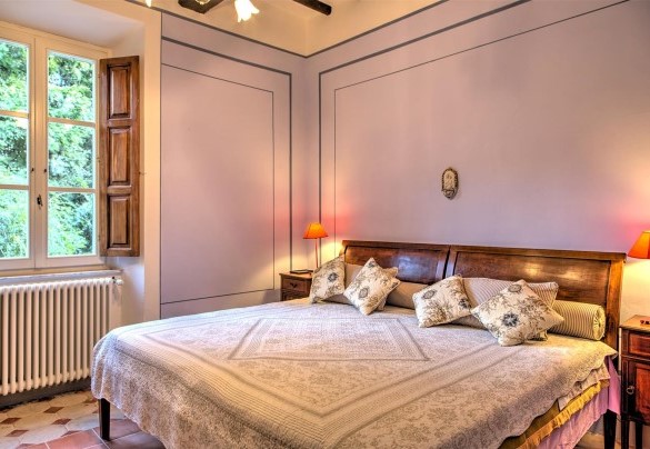 Double bedroom, with dividable beds, n.6 with en-suite bathroom with tub - La Martinella 12