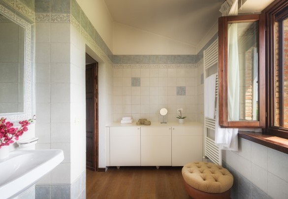 Bagno n.3 con doccia al primo piano - La Panoramica